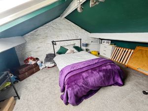 Loft Room - click for photo gallery